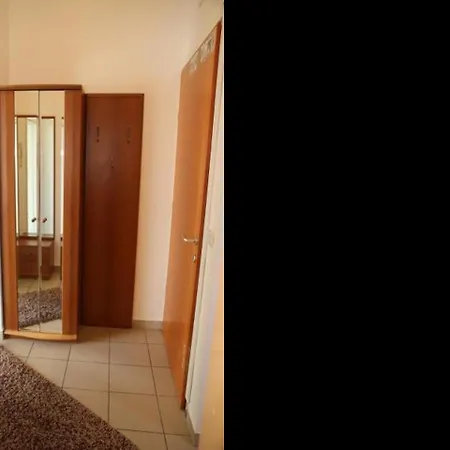 Deluxe Toni - One Bedroom With Balcony Appartement *