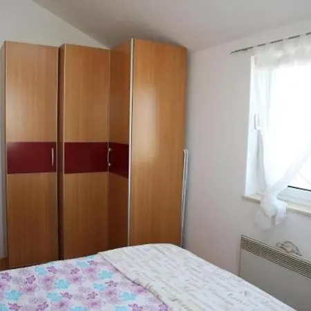 Deluxe Toni - One Bedroom With Balcony